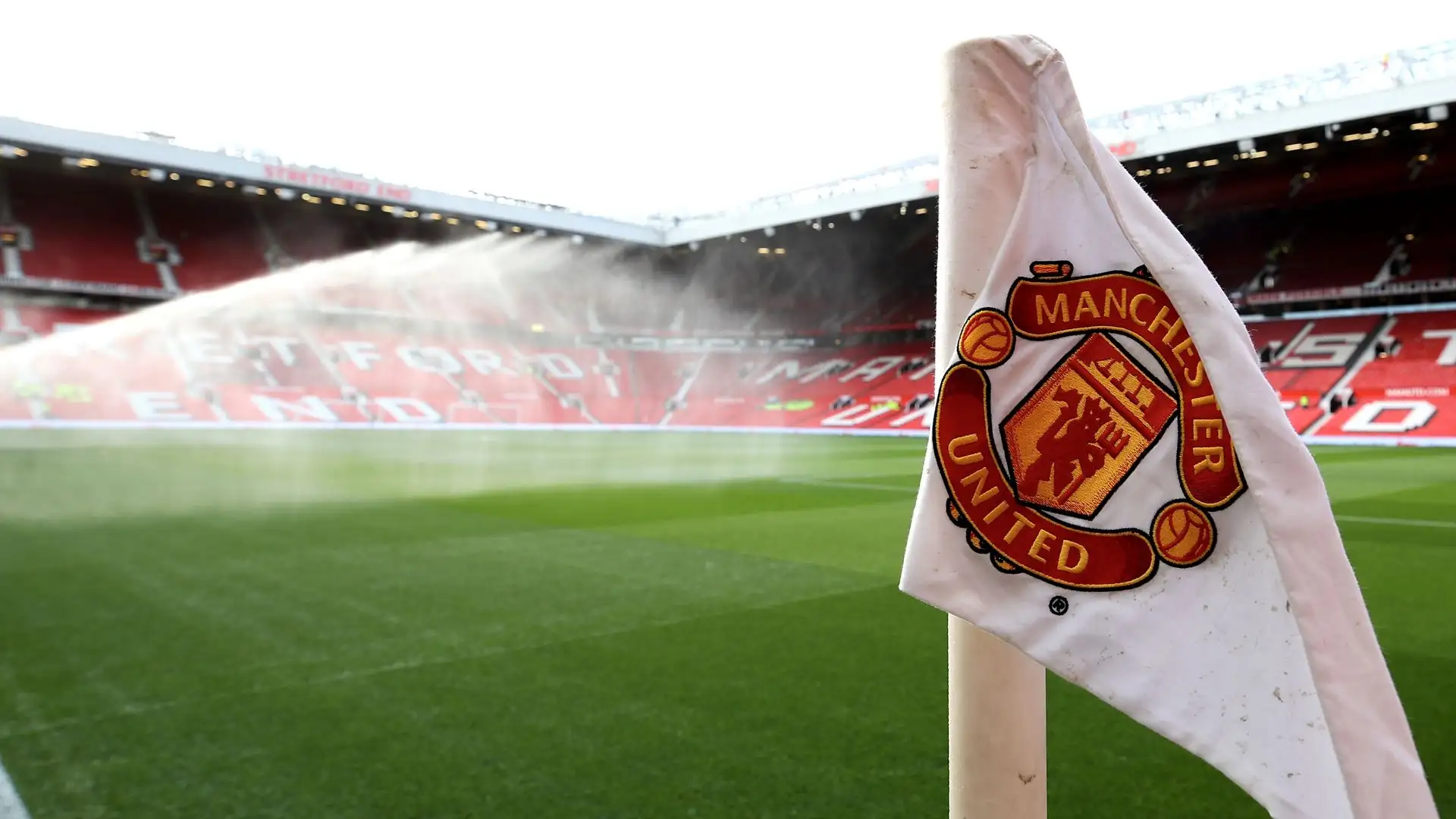 Manchester United ready to pay £65m for star forward