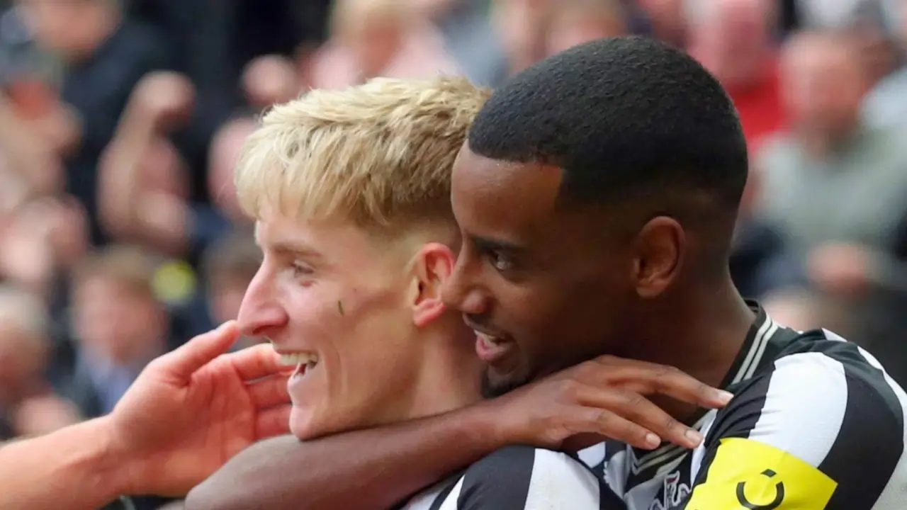 Liverpool ready to make late move for Newcastle United star
